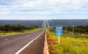 Governo entrega 54 km de asfalto novo da MT-358 em Tangará da Serra